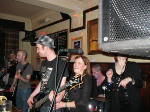 The Lorne Bar,Live Music-Oban-Where To Eat-Pubs & Bars-Scotland