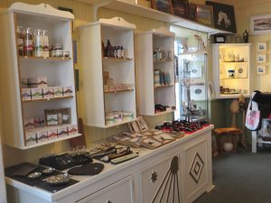 Appin Craft Shop-Oban-Shops And Services-Shops-Scotland