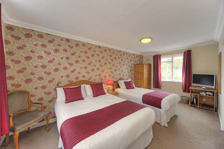 Lochnell Arms-Nr Oban-Accommodation-Hotels-Scotland