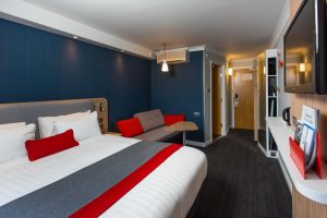 Holiday Inn Express Glasgow Airport,Accommodation and where to stay, Hotels Glasgow nr Oban, Scotland