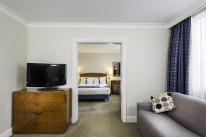 Holiday Inn Glasgow Airport, Accommodation and where to stay, Hotels, Glasgow nr Oban Scotland