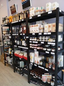 The Wee Wine Shop Oban, Argyll, Scotland